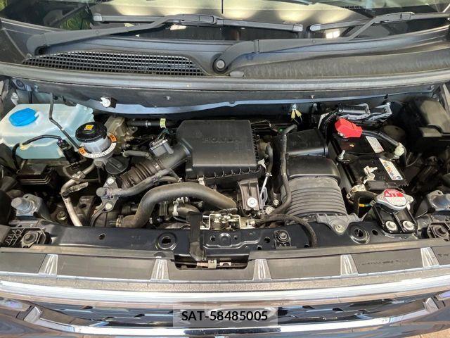 Honda N BOX CUSTOM 2023-12 8315819-17