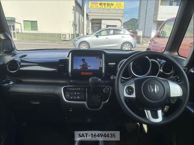Honda N BOX CUSTOM 2015-08 8315910-2