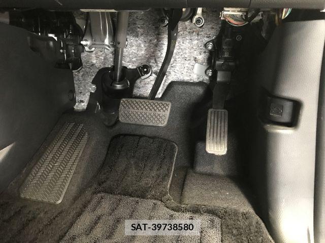 Honda N BOX CUSTOM 2023-04 8315832-16