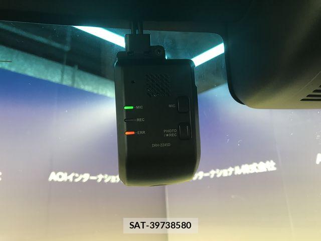 Honda N BOX CUSTOM 2023-04 8315832-21