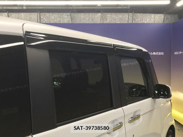Honda N BOX CUSTOM 2023-04 8315832-24