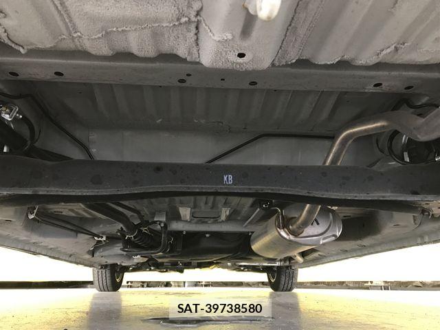 Honda N BOX CUSTOM 2023-04 8315832-28