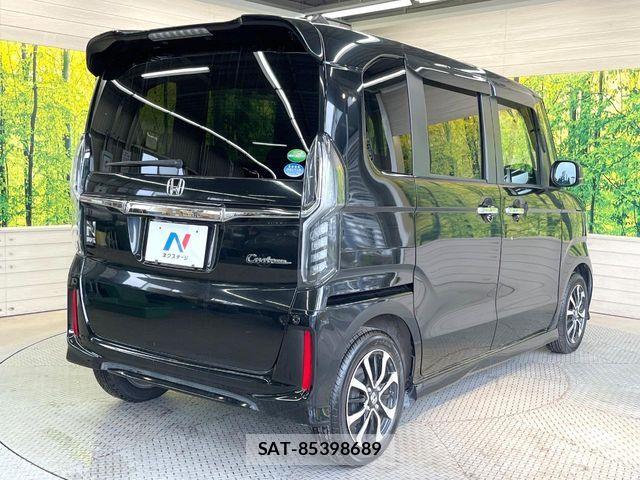 Honda N BOX CUSTOM 2019-08 8315882-16