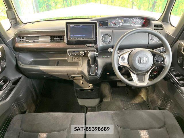 Honda N BOX CUSTOM 2019-08 8315882-1
