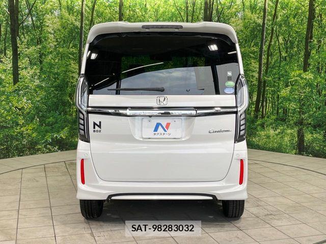 Honda N BOX CUSTOM 2019-08 8315870-14