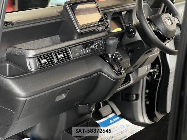 Honda N BOX CUSTOM 2024-09 8315838-6