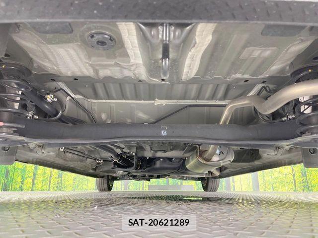 Honda N BOX CUSTOM 2023-08 8315836-18