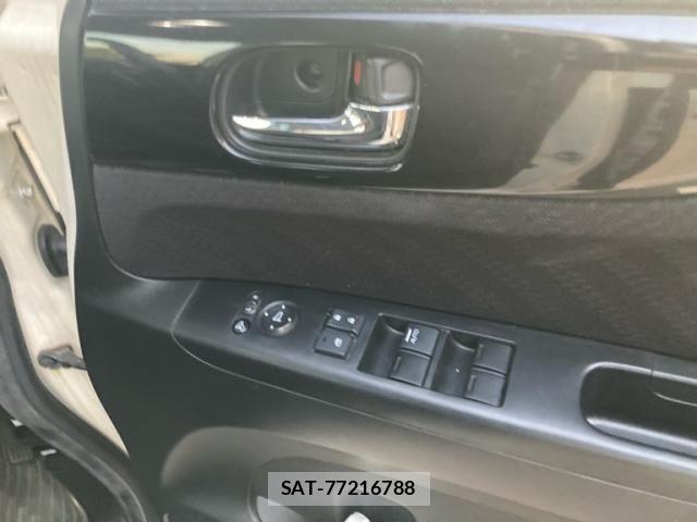 Honda N BOX CUSTOM 2013-12 8315918-14