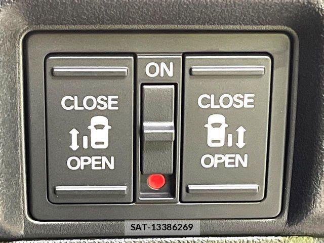 Honda N BOX CUSTOM 2026-06 8315808-2