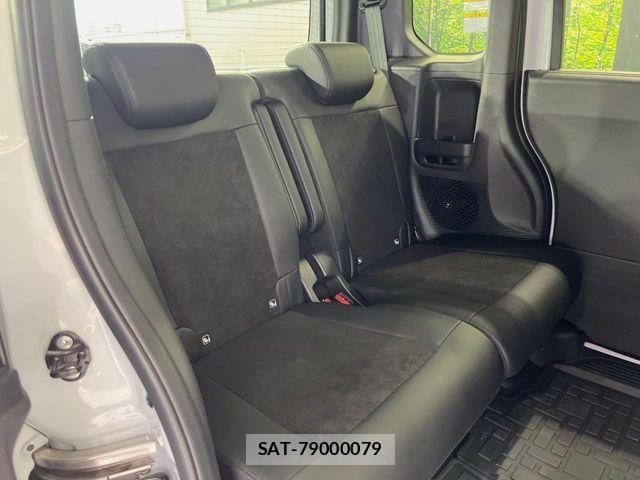 Honda N BOX CUSTOM 2023-10 8315811-8