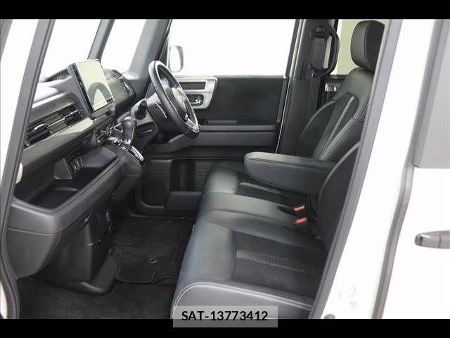 Honda N BOX CUSTOM 2023-12 8315831-11
