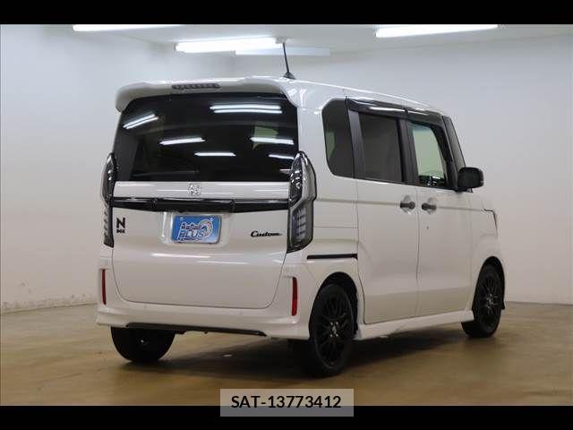 Honda N BOX CUSTOM 2023-12 8315831-18