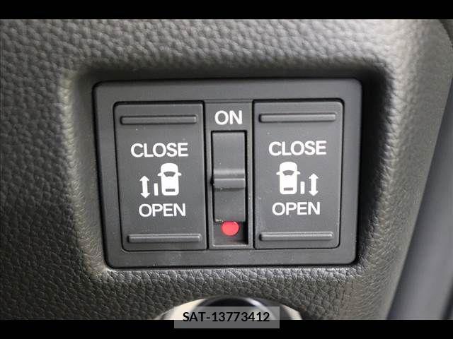 Honda N BOX CUSTOM 2023-12 8315831-3
