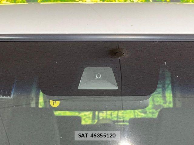 Honda N BOX CUSTOM 2019-01 8315861-2