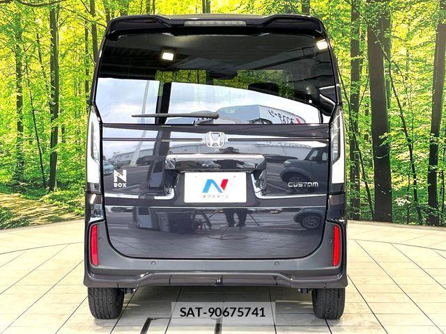 Honda N BOX CUSTOM 2024-03 8315825-15