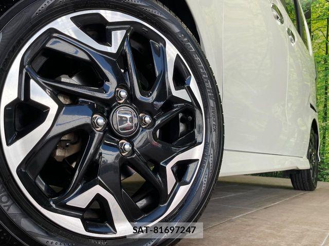 Honda N BOX CUSTOM 2018-03 8315840-12