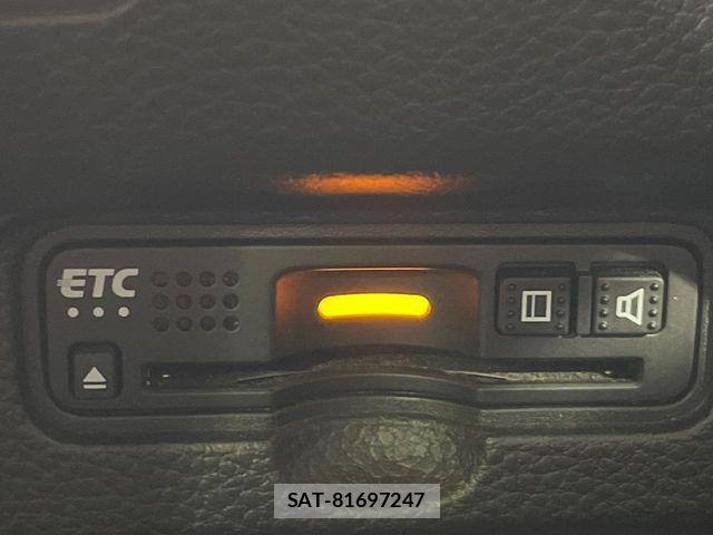 Honda N BOX CUSTOM 2018-03 8315840-6