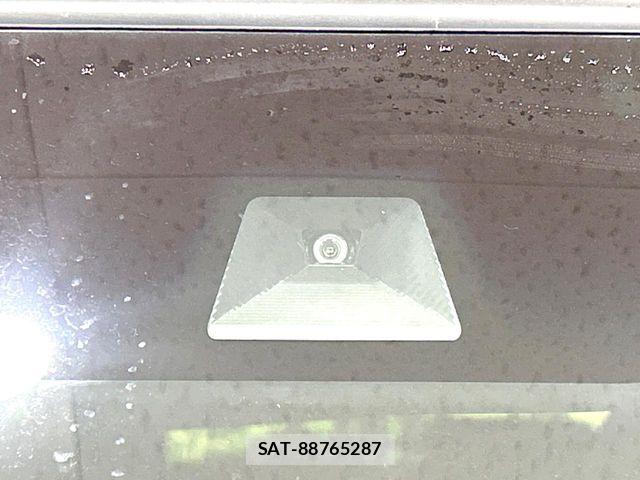 Honda N BOX CUSTOM 2021-12 8315822-1