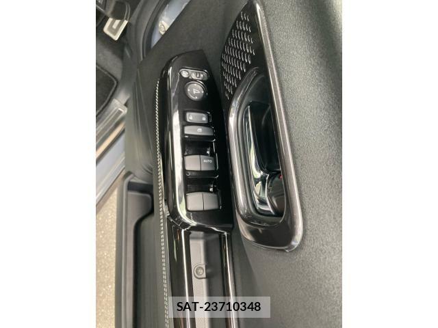 Honda N BOX CUSTOM 2024-05 8315809-3