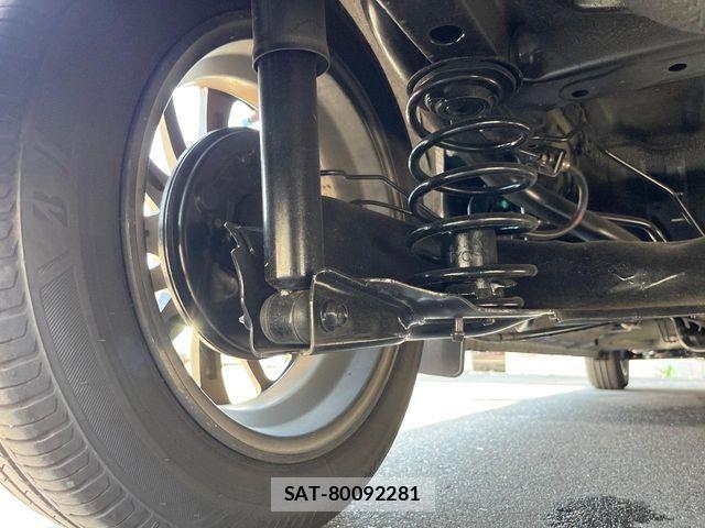Honda N BOX CUSTOM 2017-12 8315883-18