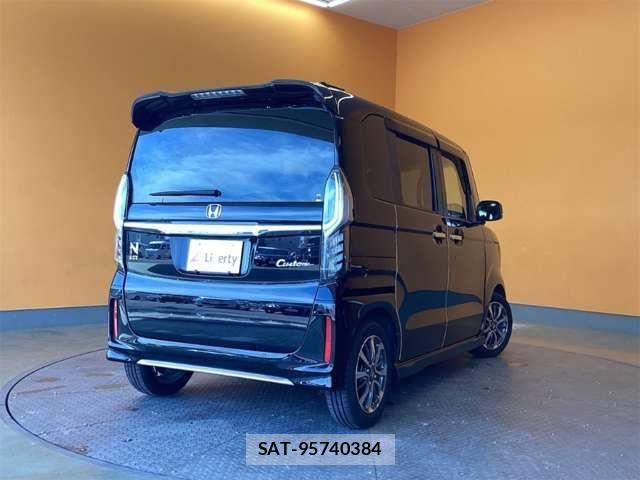 Honda N BOX CUSTOM 2022-03 8315854-10