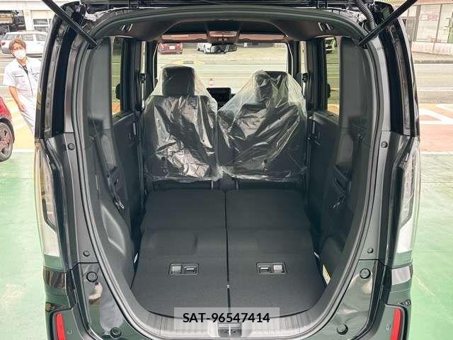 Honda N BOX CUSTOM 2026-06 8315828-11
