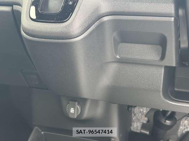 Honda N BOX CUSTOM 2026-06 8315828-19