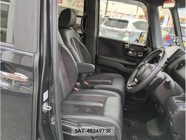Honda N BOX CUSTOM 2021-01 8315889-15