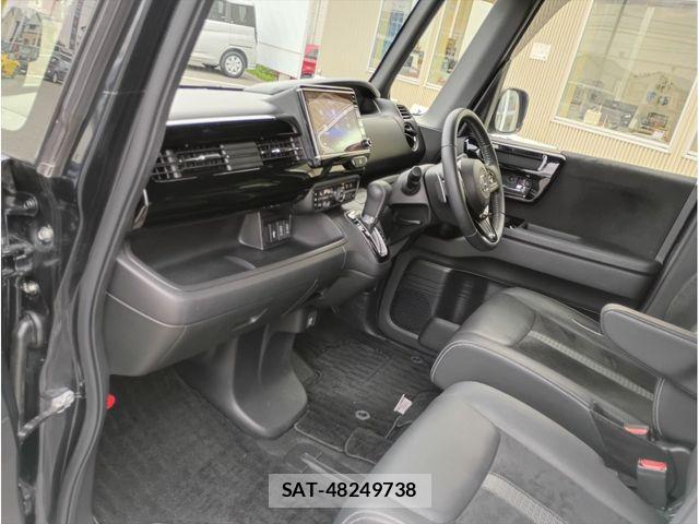 Honda N BOX CUSTOM 2021-01 8315889-6