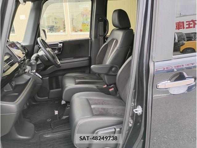 Honda N BOX CUSTOM 2021-01 8315889-7