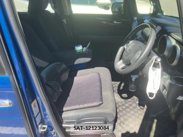 Honda N BOX CUSTOM 2014-08 8315922-13