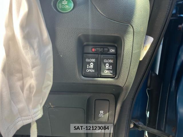 Honda N BOX CUSTOM 2014-08 8315922-17
