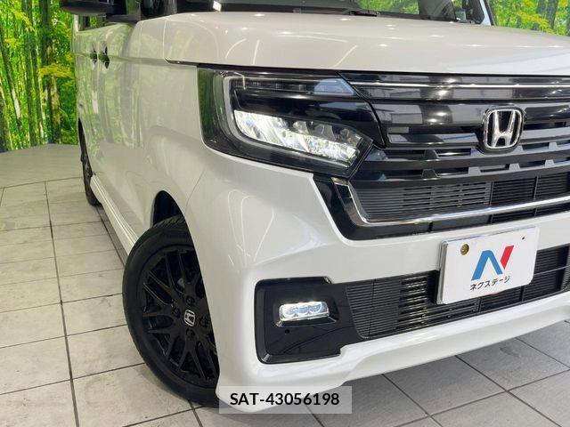 Honda N BOX CUSTOM 2022-12 8315817-11