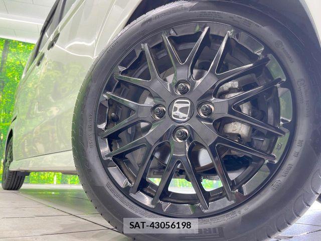 Honda N BOX CUSTOM 2022-12 8315817-12