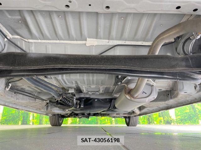 Honda N BOX CUSTOM 2022-12 8315817-18
