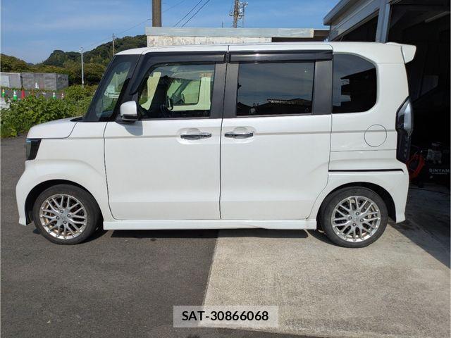 Honda N BOX CUSTOM 2022-02 8315846-3