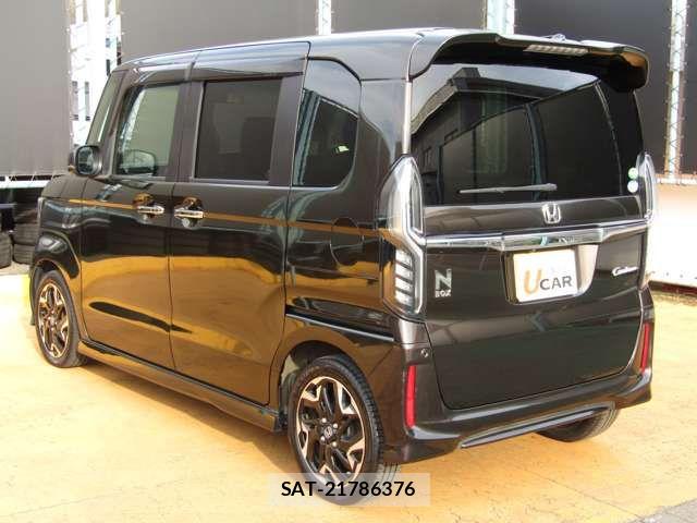 Honda N BOX CUSTOM 2020-04 8315868-8