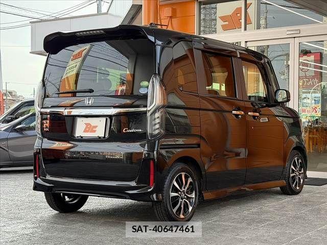 Honda N BOX CUSTOM 2019-11 8315896-14