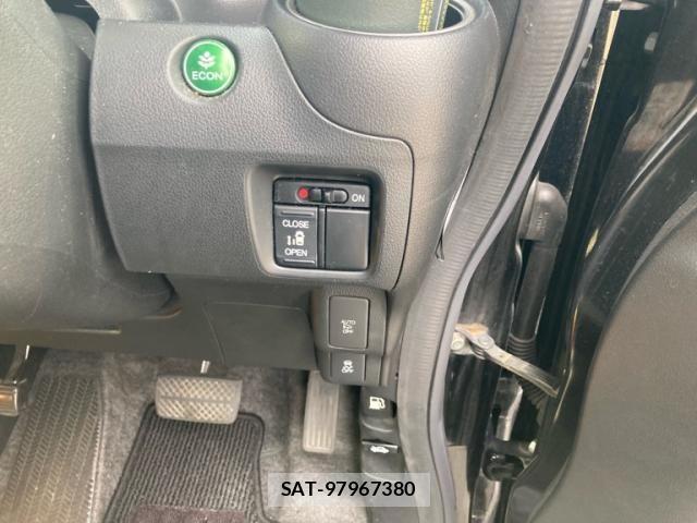 Honda N BOX CUSTOM 2016-03 8315916-12