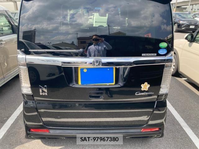 Honda N BOX CUSTOM 2016-03 8315916-1