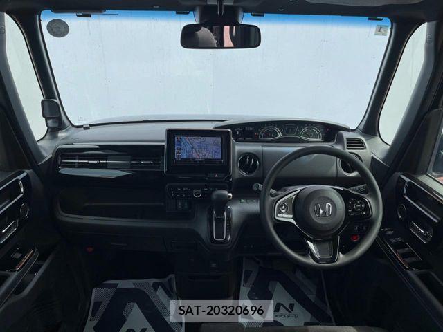 Honda N BOX CUSTOM 2021-01 8315880-1