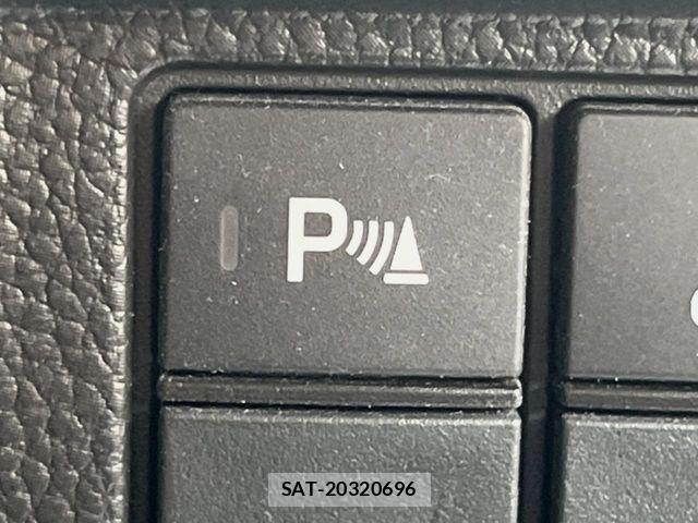 Honda N BOX CUSTOM 2021-01 8315880-5