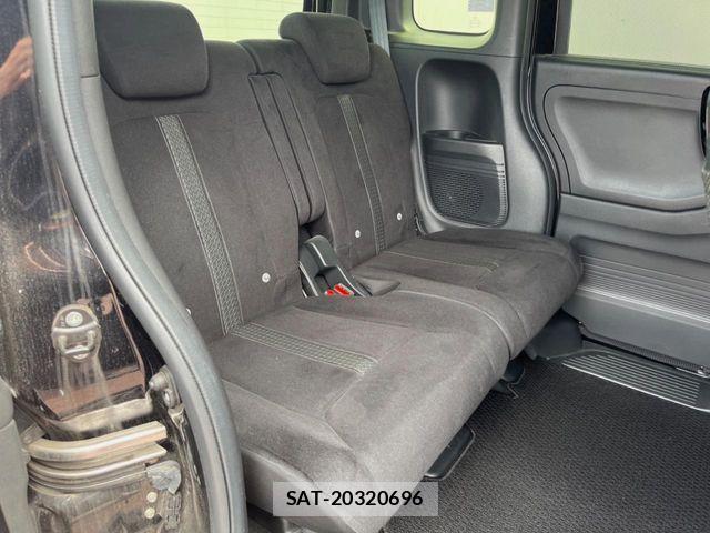 Honda N BOX CUSTOM 2021-01 8315880-8