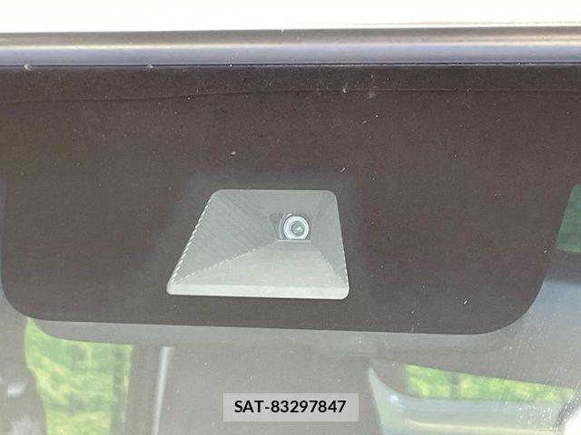 Honda N BOX CUSTOM 2022-11 8315847-2