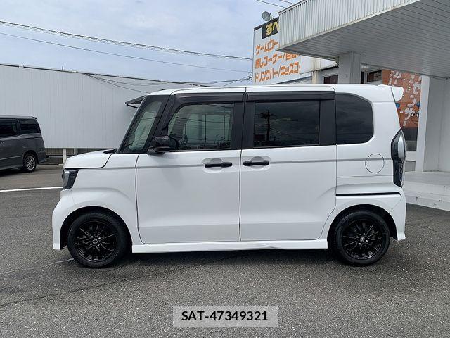 Honda N BOX CUSTOM 2022-06 8315859-22