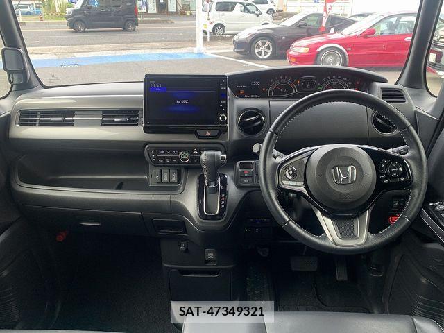 Honda N BOX CUSTOM 2022-06 8315859-2