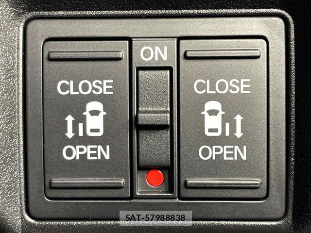 Honda N BOX CUSTOM 2026-01 8315821-2