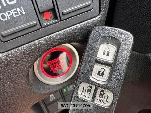 Honda N BOX CUSTOM 2018-11 8315886-14