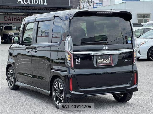Honda N BOX CUSTOM 2018-11 8315886-3