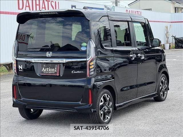 Honda N BOX CUSTOM 2018-11 8315886-5